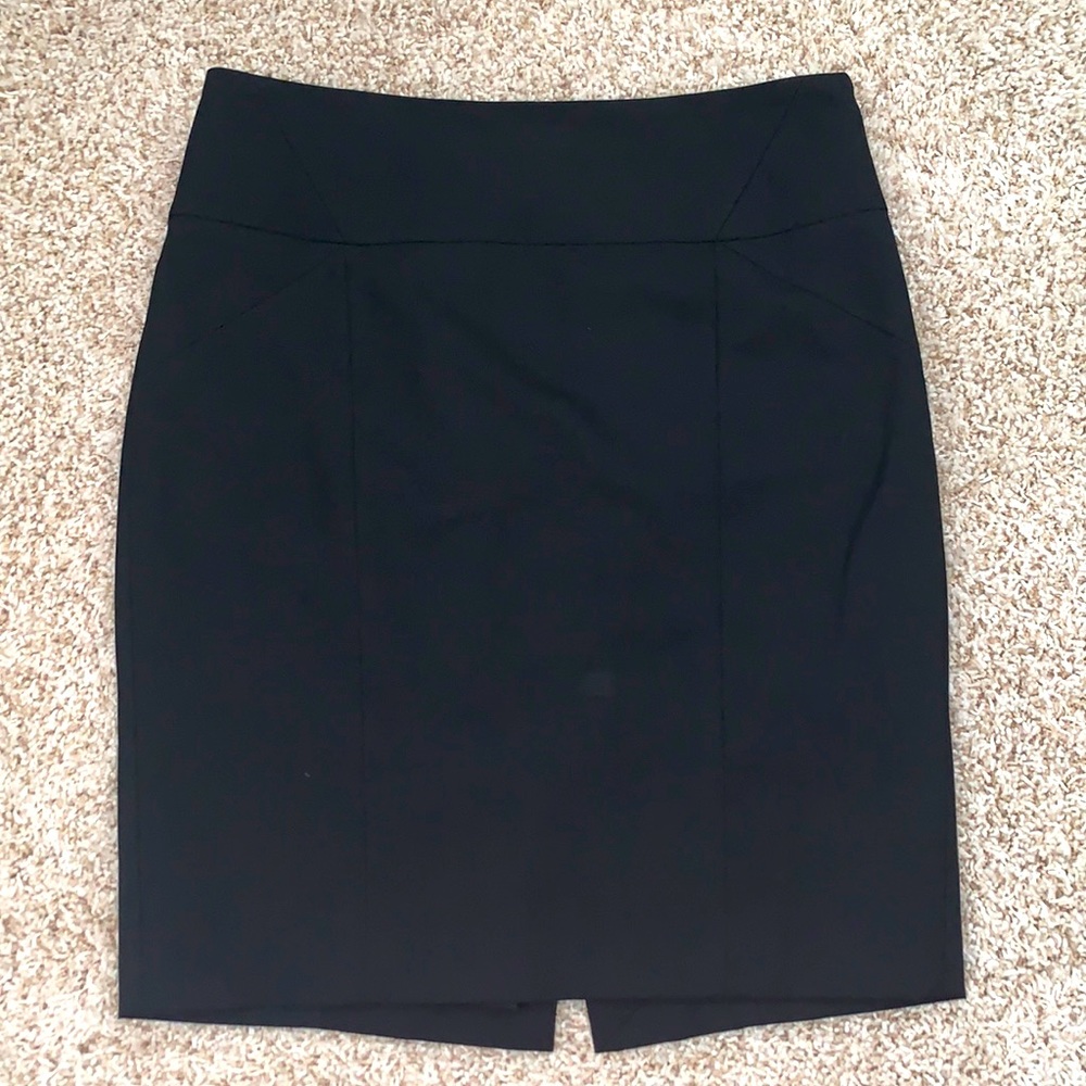 🔥 The Limited Collection Pencil Skirt